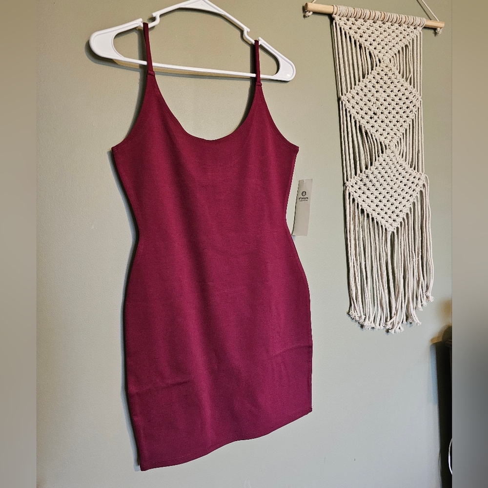 NWT Mono B Burgundy Bodycon Mini Dress for Night Out